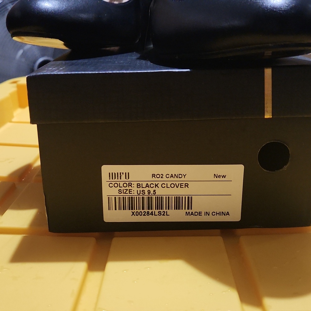 Shoes - Picture 2 of 2